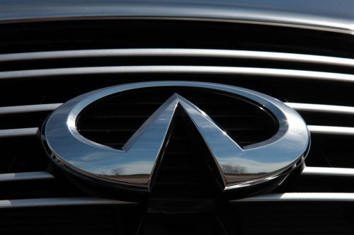 infiniti-logo-2-500x332-2806527-2194662-4651863
