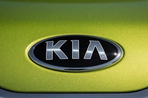 kia-emblem-3-500x332-3706326-8297001