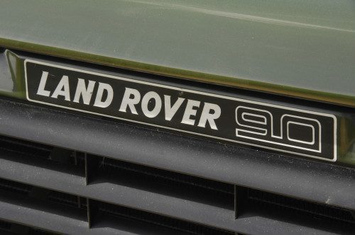 land-rover-emblem-500x332-9102703-2693182-7631326